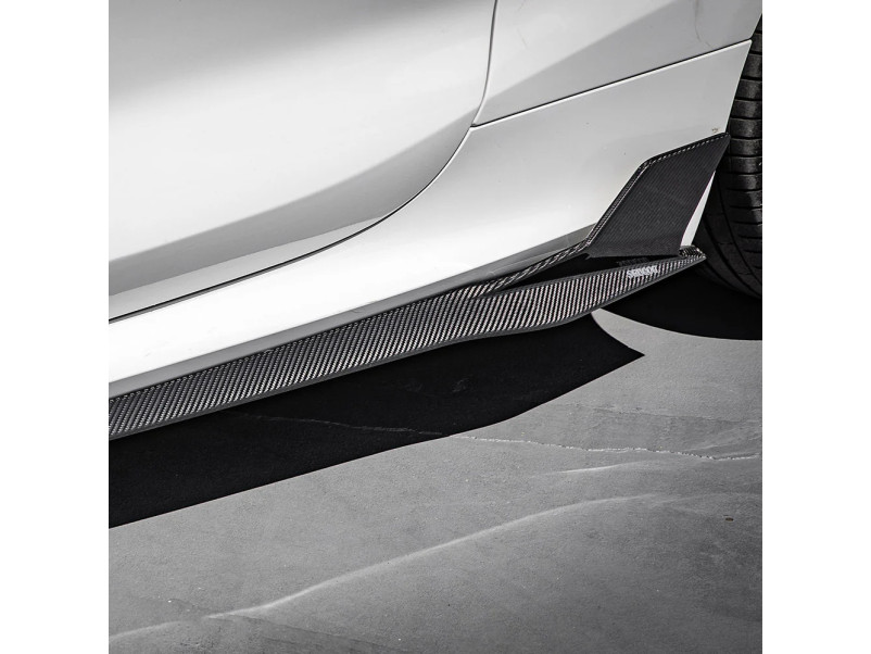 Леза на пороги ( Карбон )   на BMW 8 Series G14 / G15 / G16 2018-2023 року