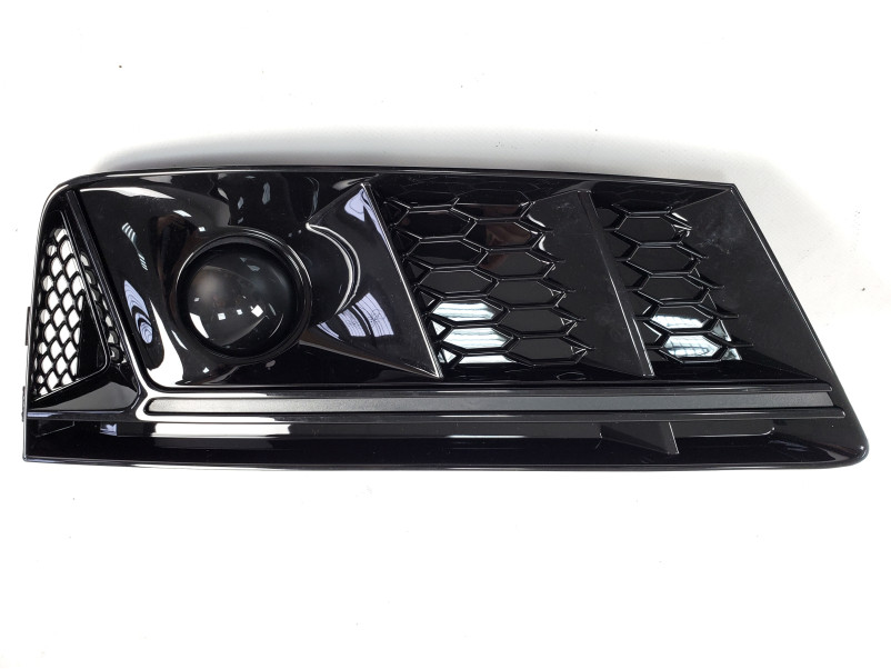 Решітки в бампер Full Black ( в стилі S4 під радари ) на Audi A4 B9 2015-2019 року
