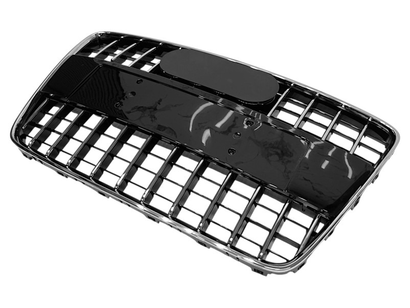 Решітка радіатора Chrome Black ( в стилі SQ7 ) на Audi Q7 4L 2005-2015 року