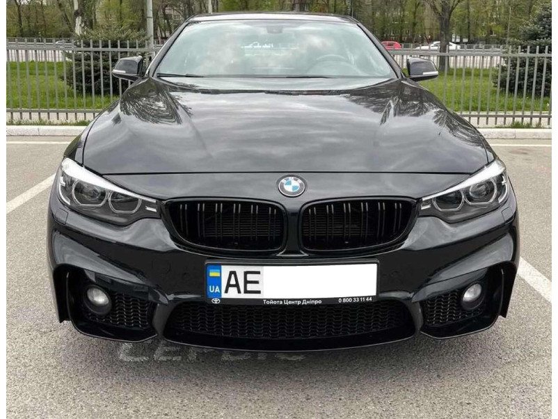 Ніздрі Чорний глянець ( Подвійні M-Look ) Китай на BMW 4 Series F32 / F33 2013-2020 року