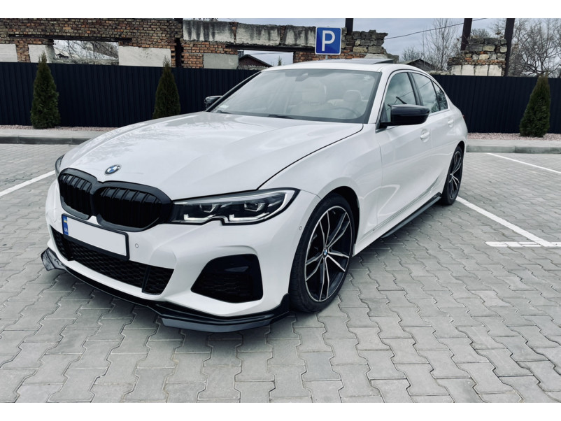 Губа ( переднього бампера ) Чорний глянець ( M-Performance ) V1 на BMW 3 Series G20 / G21 2018-2022 року