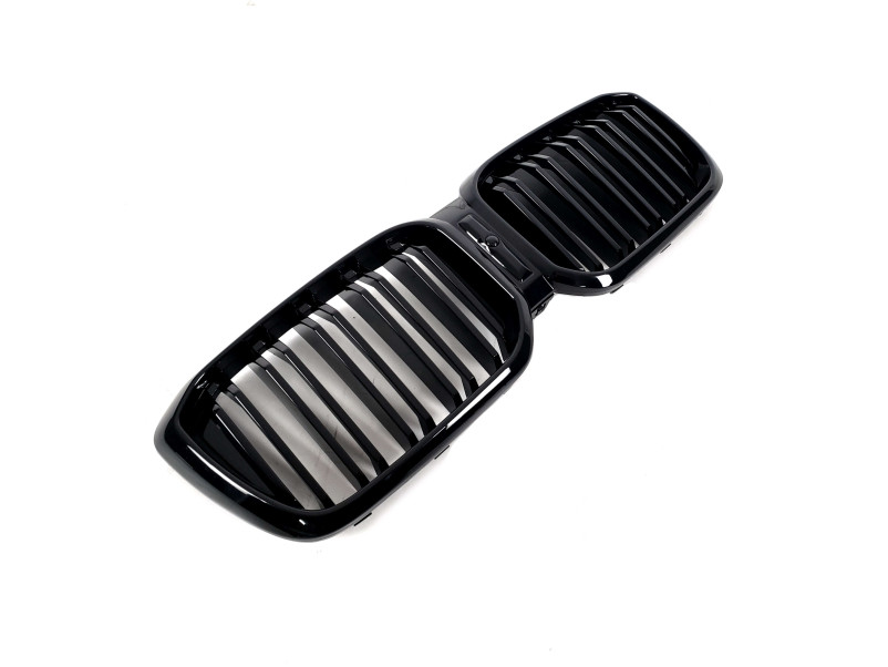 Ніздрі Чорний глянець ( Подвійні M-Look ) на BMW X3 G01 2022-2024 року
