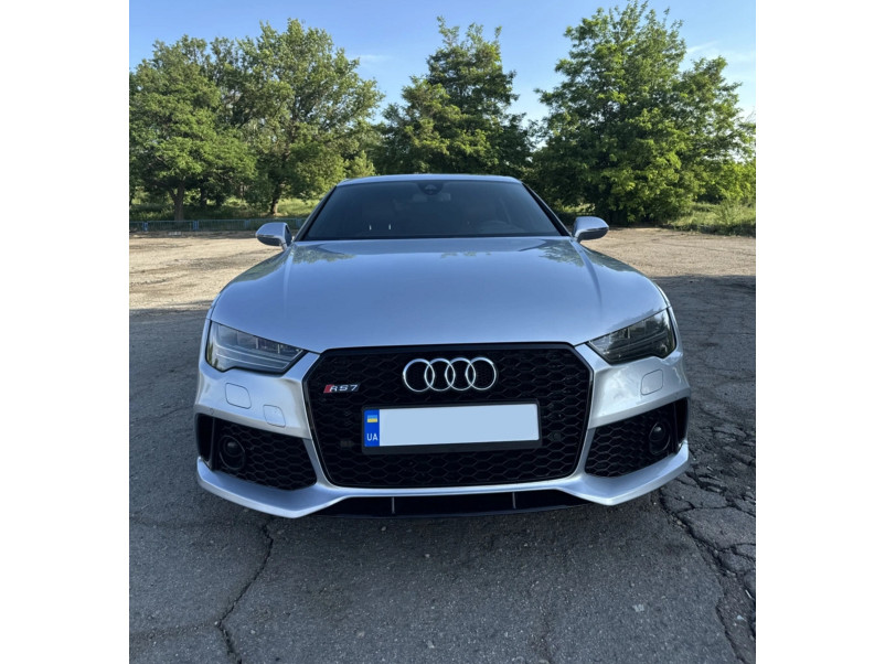 Передній бампер  ( стиль RS7 ) на Audi A7 4G 2014-2017 року