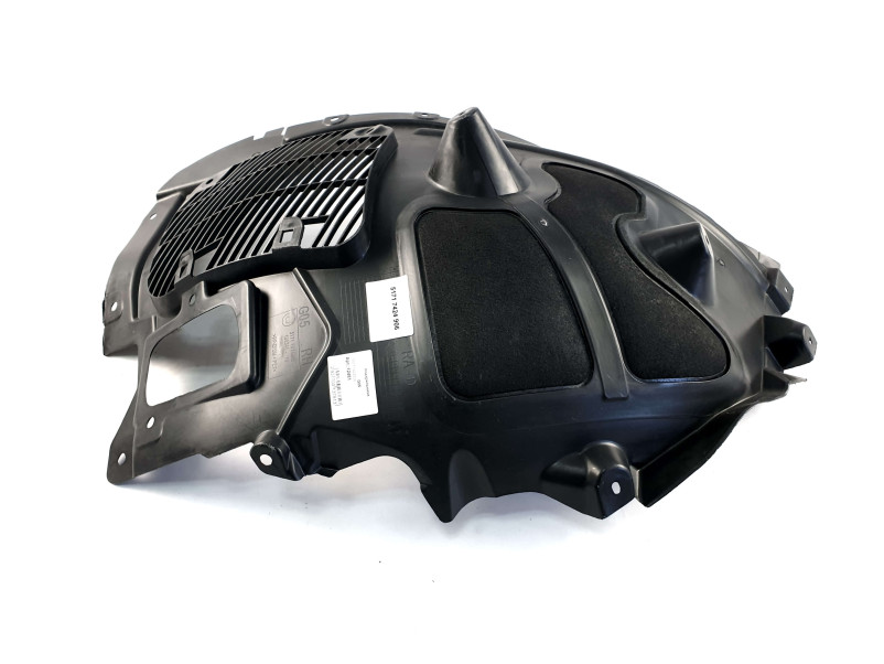 Підкрилки  передній RH ( передня частина ) на BMW X5 G05 2018-2022 року