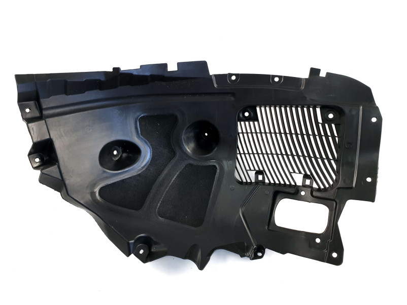Підкрилки  передній RH ( передня частина ) на BMW X5 G05 2018-2022 року