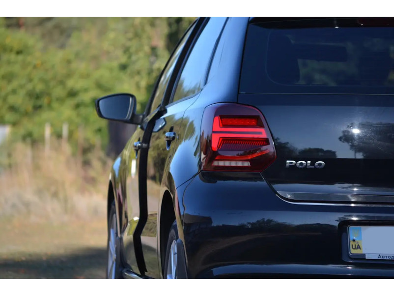 Задні ліхтарі  ( Led ) Стопи на Volkswagen Polo 2009-2017 року