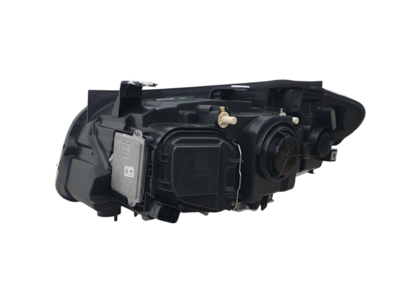 Передні фари  ( Xenon не адаптив ) на BMW X1 E84 2009-2015 року