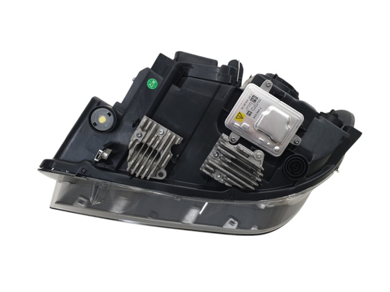 Передні фари  ( Xenon не адаптив ) на BMW X1 E84 2009-2015 року