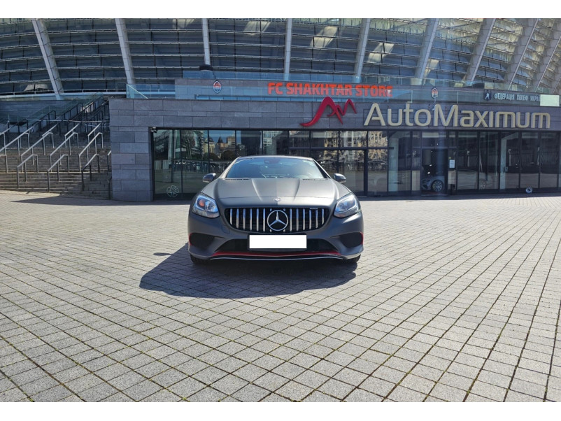 Решітка радіатора  ( GT Chrome Black ) на Mercedes-Benz SLC-Class R172 2016-2020 року