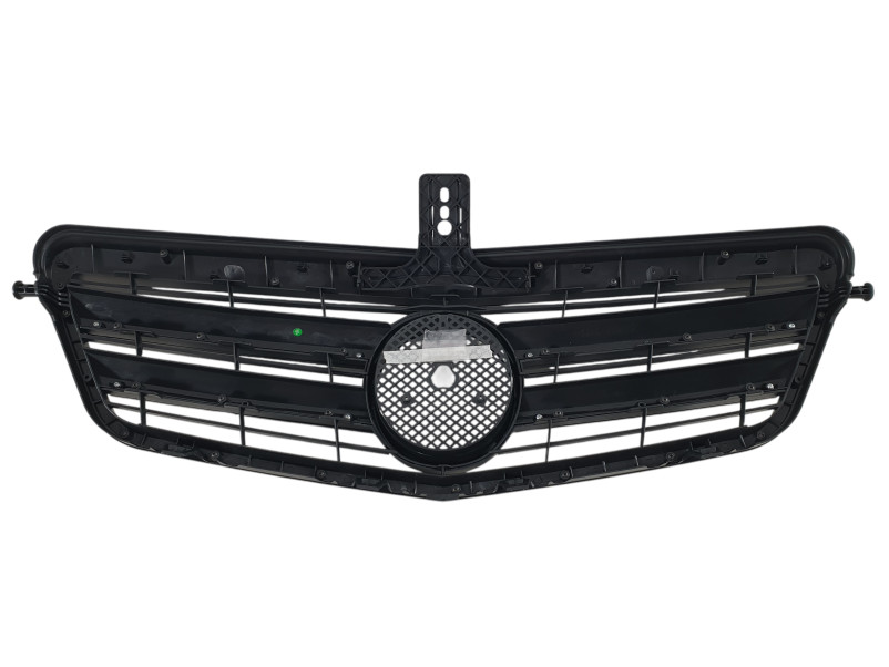 Решітка радіатора Matte Black CL на Mercedes-Benz E-Class W212 2009-2013 року