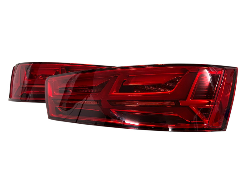 Задні ліхтарі  ( Європа ) Стопи на Audi Q7 4M 2015-2020 року