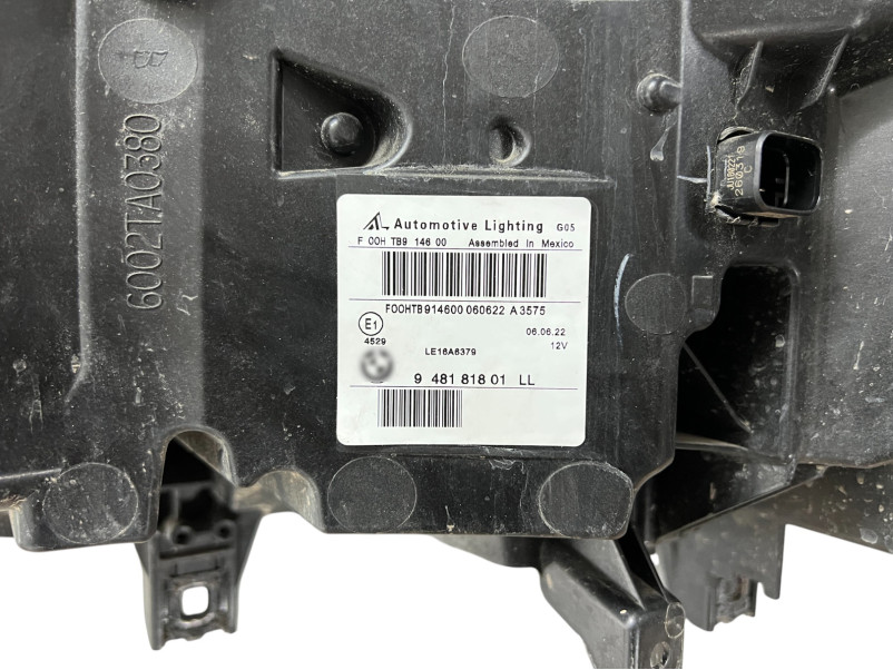 Передні фари  Led RH ( Оригінал ) на BMW X5 G05 2018-2022 року
