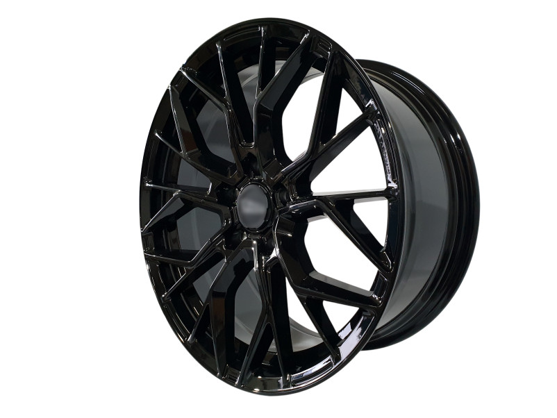 R18 Gloss Black Диски ( різноширокі ) на BMW 3 Series F30 / F31 2011-2018 року