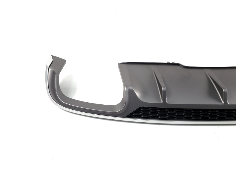 Дифузор ( заднього бампера ) Silver ( в стилі S5 B9 00-00 ) на Audi A4 B9 2015-2019 року