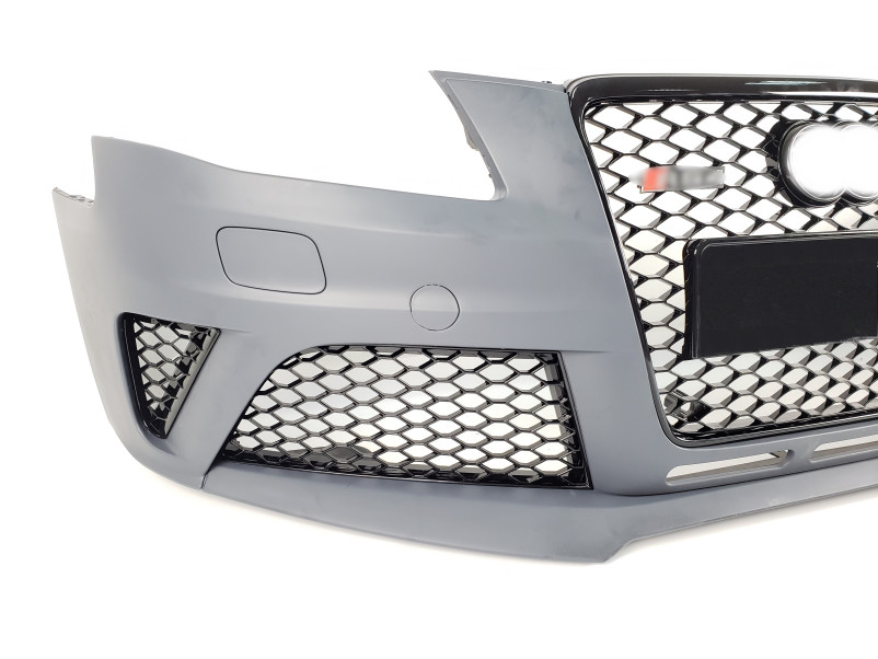 Передній бампер  ( в стилі RS4 ) на Audi A4 B8 2007-2011 року