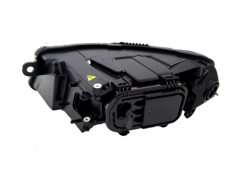 Передні фари  ( Bi-Xenon No Adaptive рестайл ) без блоків на Audi A6 C6 2004-2011 року