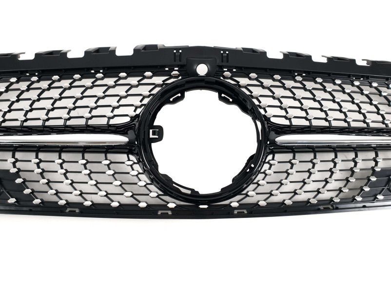 Решітка радіатора Black  ( з місцем під камеру ) Diamond на Mercedes-Benz A-Class W177 2018-2022 року