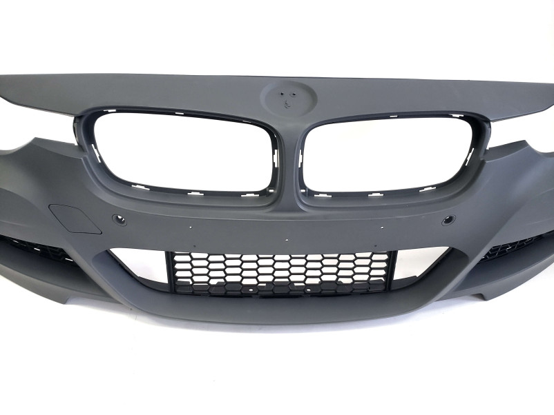 Передній бампер  ( M Sport Paket ) під омивачі  на BMW 3 Series F30 / F31 2011-2018 року