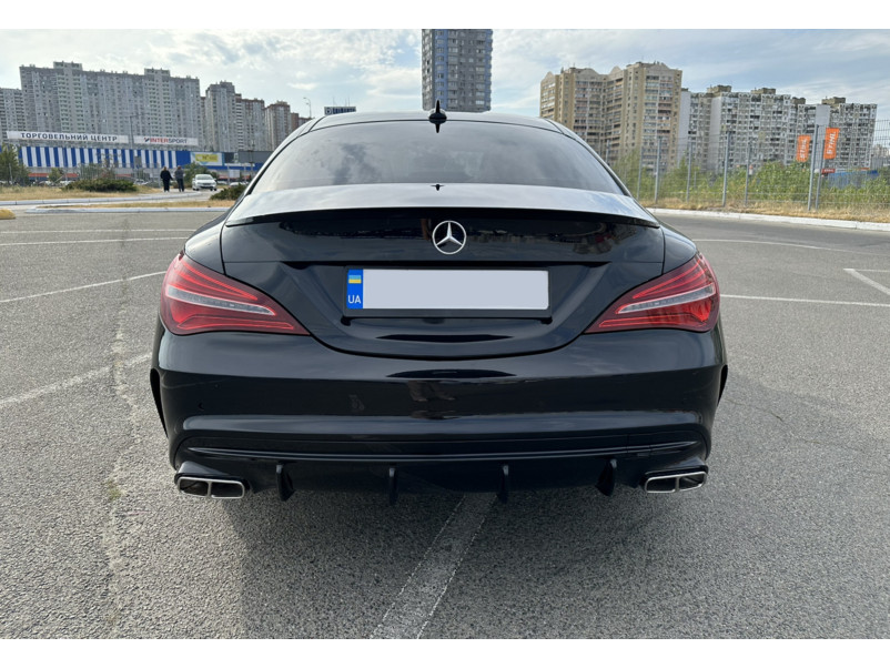 Спойлер Чорний глянець  на Mercedes-Benz CLA-Class C117 2013-2017 року