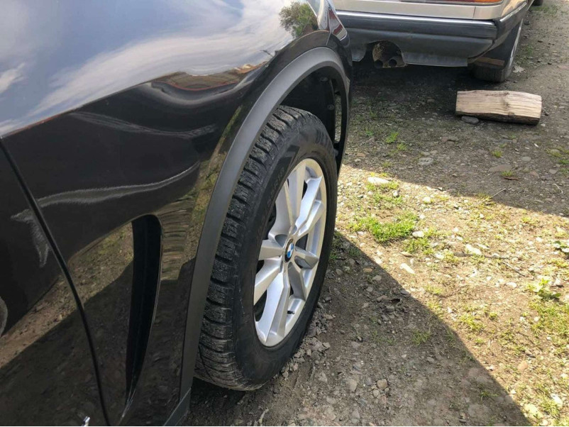 Розширювачі арок  ( M Paket )  на BMW X5 F15 2013-2018 року