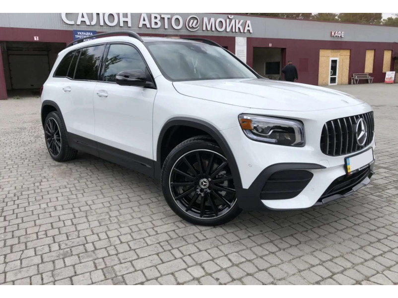 Передній бампер  ( стиль GLB35 AMG ) на Mercedes-Benz GLB-Class X247 2019-2023 року