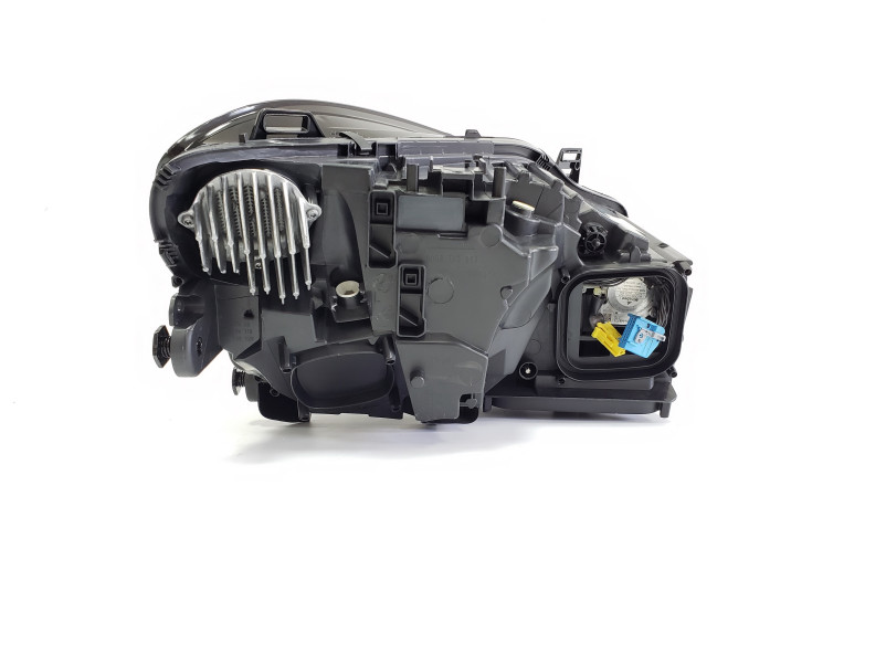 Передні фари  ( Led Adaptive без блоків ) на Mercedes-Benz GLE-Class W166 2015-2018 року