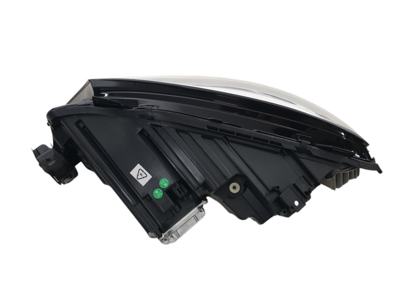 Передні фари  ( Led Adaptive ) на Mercedes-Benz GLE-Class W166 2015-2018 року