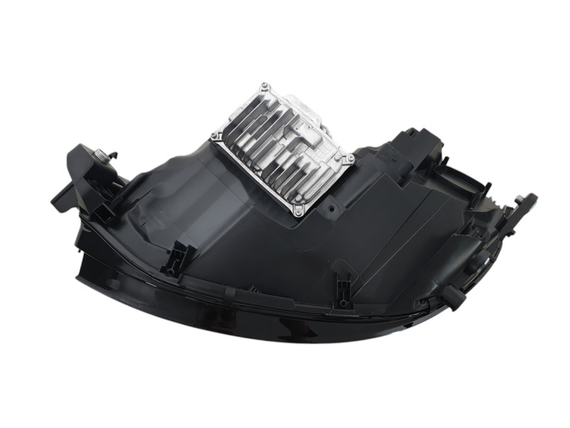 Передні фари  ( Led Adaptive ) на Mercedes-Benz GLE-Class W166 2015-2018 року