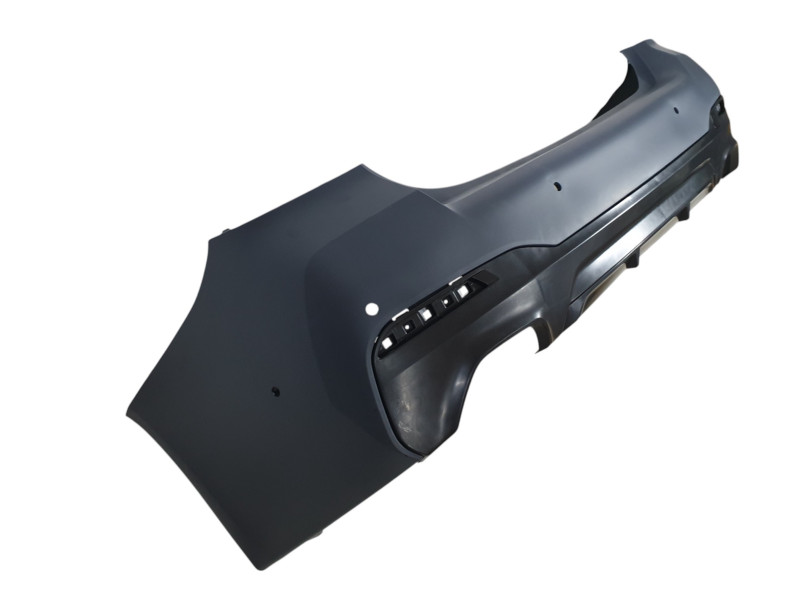 Задній бампер  ( M-Paket ) на BMW 5 Series G30 / G31 2020-2023 року