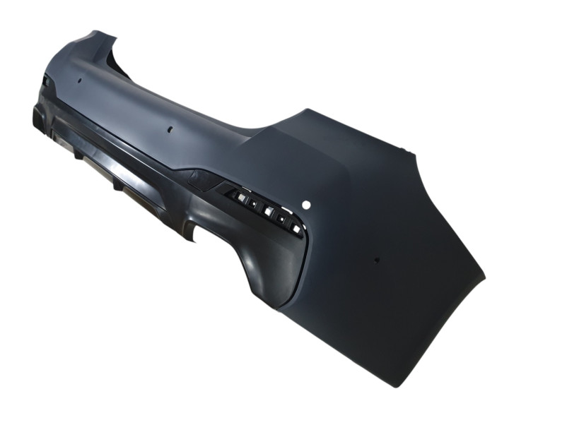 Задній бампер  ( M-Paket ) на BMW 5 Series G30 / G31 2020-2023 року