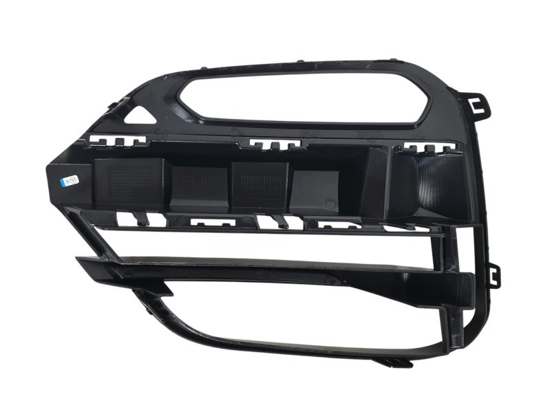 Решітки в бампер  RH ( X-Line ) на BMW X3 G01 2018-2022 року