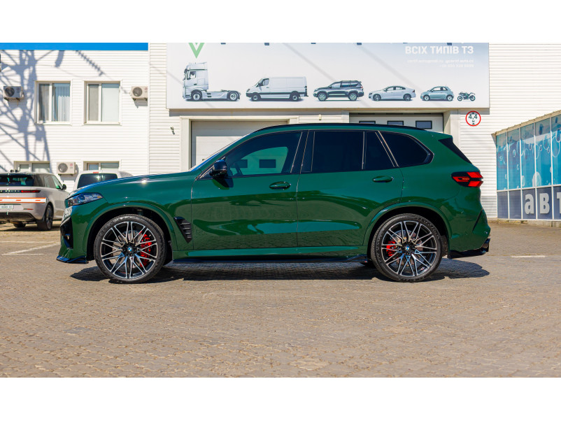 R22 BMF ( різноширокі ) на BMW X5 G05 2018-2022 року