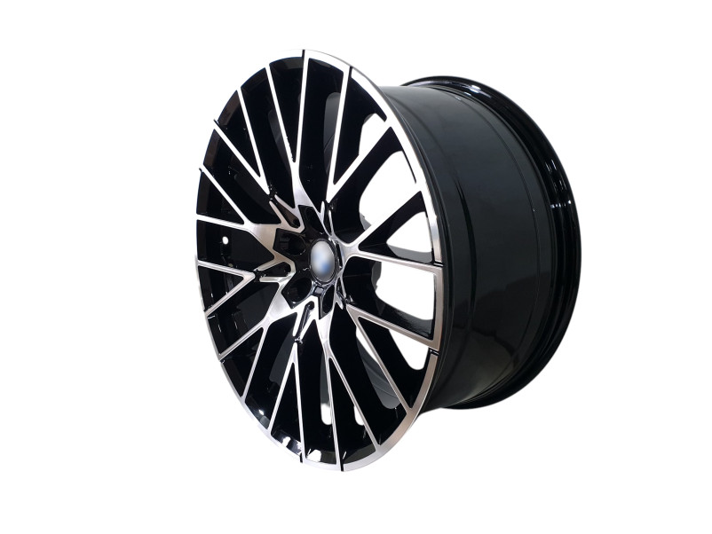 R19 BMF ( різноширокі ) на BMW 1 Series F40 / F41 2019-2023 року