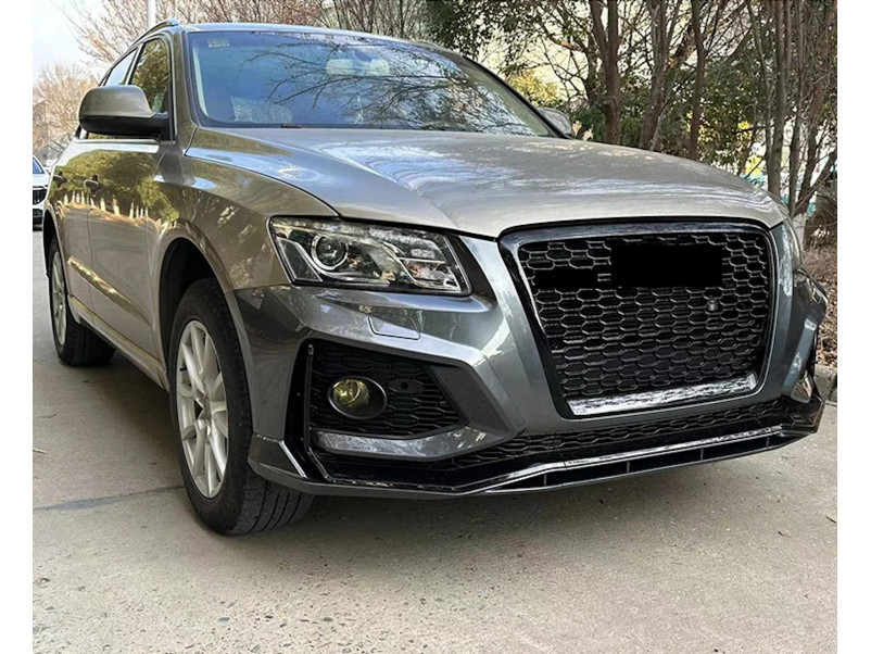 Передній бампер  ( RS Style ) на Audi Q5 8R 2008-2012 року