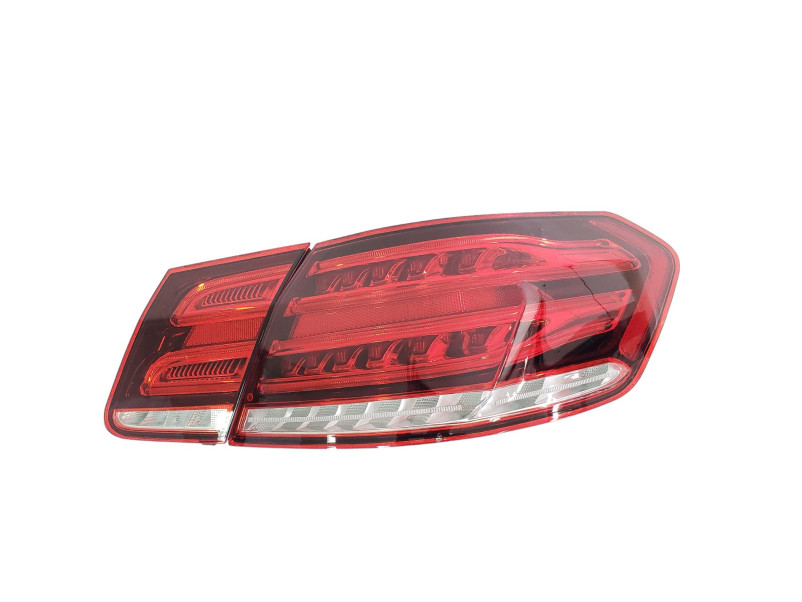 Задні ліхтарі  ( LED LCI ) заміна до рестайлінг Стопи на Mercedes-Benz E-Class W212 2009-2013 року