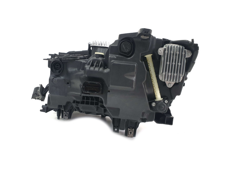 Передні фари  ( Full Led в стилі Laser ) апгрейд в LCI на BMW 7 Series G11 / G12 2015-2019 року