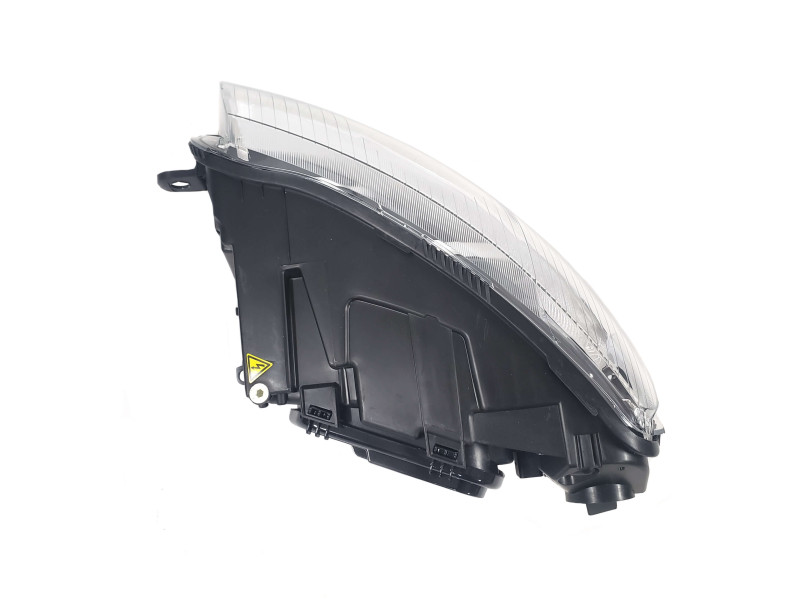 Передні фари  ( Bi-Xenon дорестайл ) без блоків на Audi A6 C6 2004-2011 року