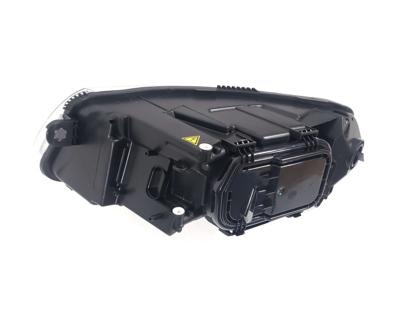 Передні фари  ( Bi-Xenon дорестайл ) без блоків на Audi A6 C6 2004-2011 року