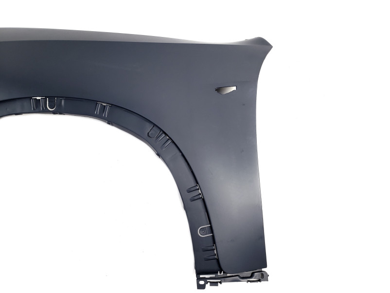Крило  ліве ( під омивач ) на BMW X5 E70 2010-2013 року