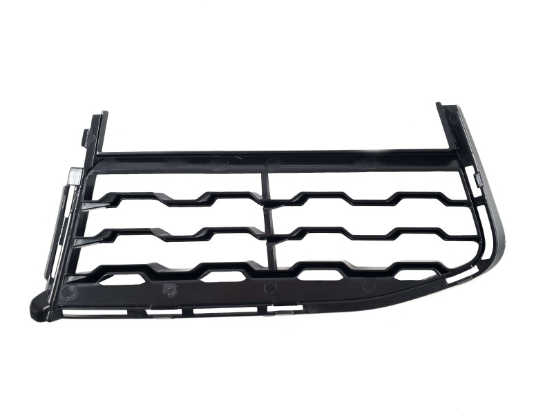 Решітки в бампер  LH на BMW 7 Series G11 / G12 2015-2019 року