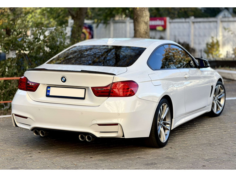 Накладки на пороги  ( стиль M4 F82 ) на BMW 4 Series F32 / F33 2013-2020 року