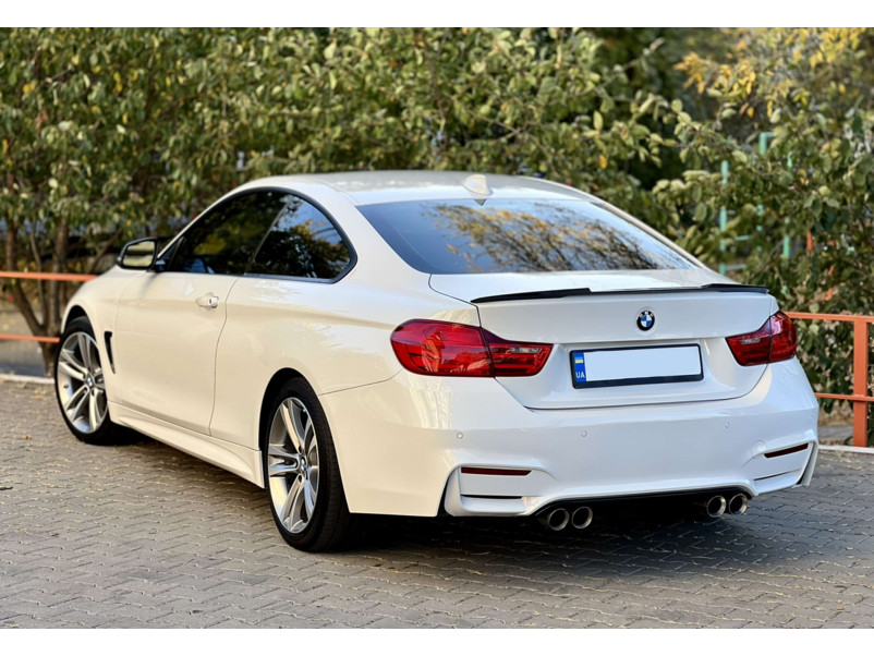Накладки на пороги  ( стиль M4 F82 ) на BMW 4 Series F32 / F33 2013-2020 року