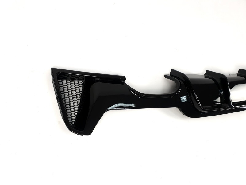 Дифузор ( заднього бампера ) Чорний глянець ( M-Performance ) 00-00 на BMW 4 Series F32 / F33 2013-2020 року