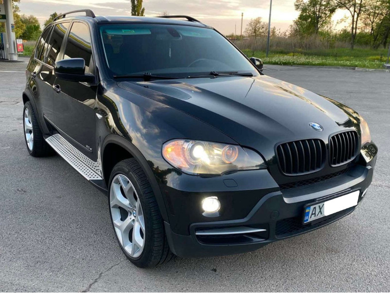 Розширювачі арок  розширені на BMW X5 E70 2010-2013 року
