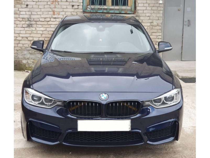Передній бампер  ( M3 Look ) на BMW 3 Series F30 / F31 2011-2018 року