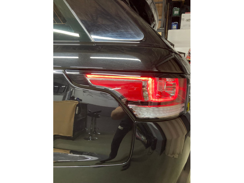 Задні ліхтарі  Стопи на Land Rover Range Rover Sport L494 2013-2017 року