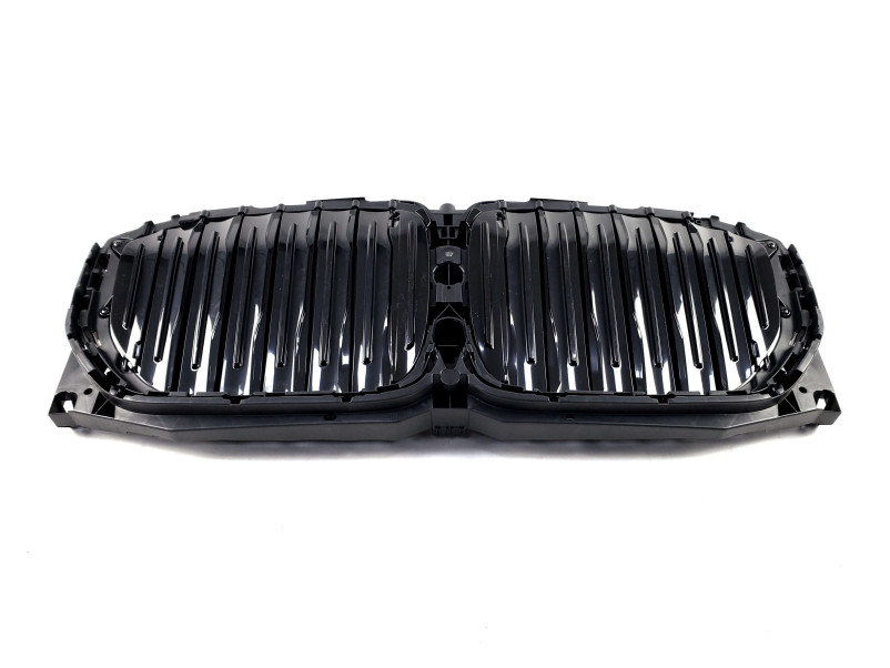 Повітряна заслонка ( жалюзі )  з моторочиком на BMW X5 G05 2018-2022 року