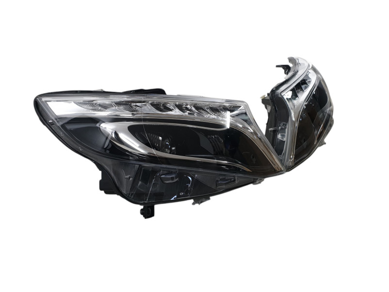 Передні фари  ( Led стиль V-Class заміна галогену ) на Mercedes-Benz VITO-Class W447 2014-2019 року