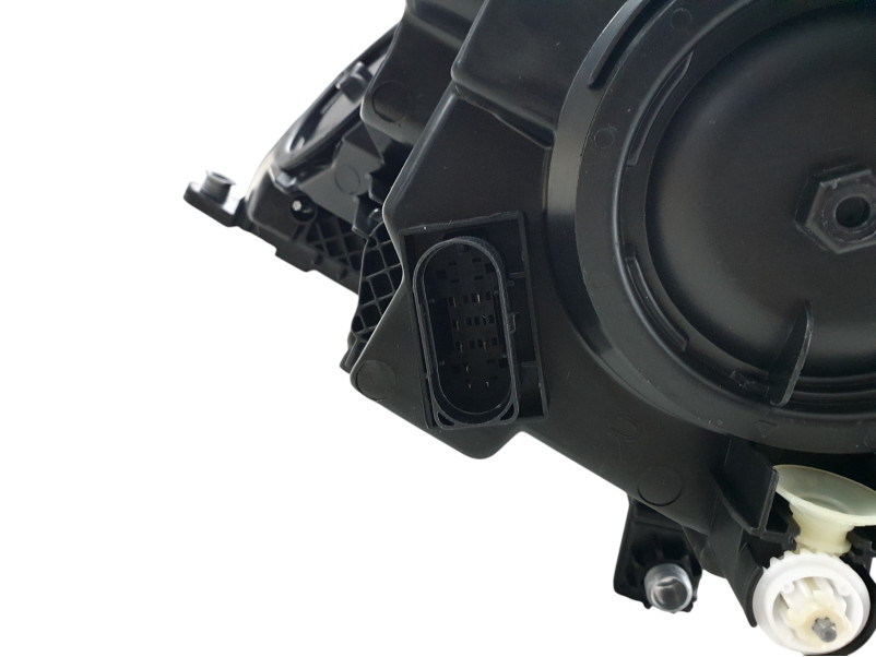 Передні фари  ( Led стиль V-Class заміна галогену ) на Mercedes-Benz VITO-Class W447 2014-2019 року
