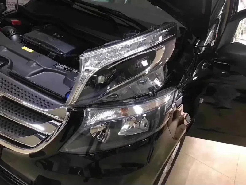 Передні фари  ( Led стиль V-Class заміна галогену ) на Mercedes-Benz VITO-Class W447 2014-2019 року